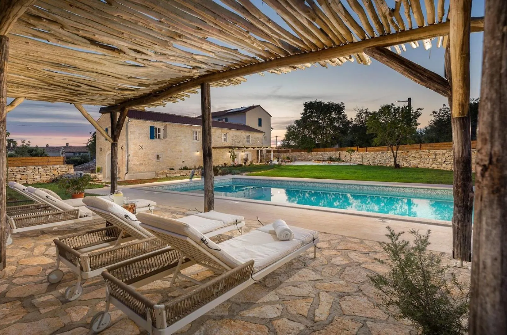 Radovani Villa Marion
